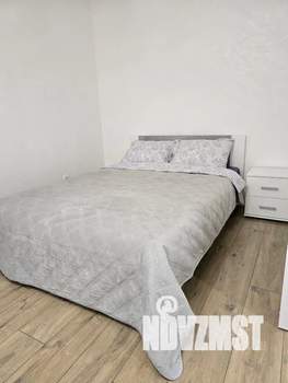 1-к квартира, посуточно, 35м2, 16/32 этаж