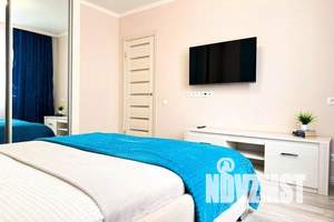 1-к квартира, посуточно, 38м2, 1/14 этаж