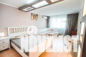 2-к квартира, посуточно, 56м2, 8/10 этаж