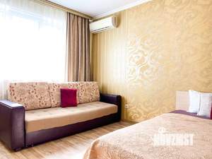 2-к квартира, посуточно, 55м2, 1/1 этаж