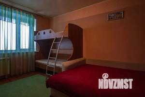 2-к квартира, посуточно, 70м2, 1/10 этаж