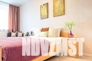 1-к квартира, посуточно, 40м2, 5/15 этаж