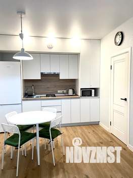 1-к квартира, посуточно, 42м2, 6/18 этаж