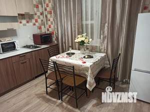 3-к квартира, посуточно, 80м2, 22/25 этаж