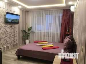 1-к квартира, посуточно, 38м2, 15/25 этаж