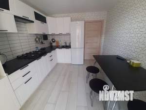 1-к квартира, посуточно, 60м2, 1/1 этаж