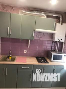 2-к квартира, посуточно, 46м2, 1/5 этаж