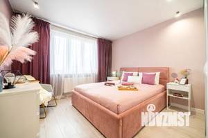 2-к квартира, посуточно, 48м2, 17/25 этаж