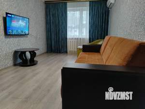 2-к квартира, посуточно, 80м2, 4/10 этаж