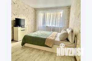 1-к квартира, посуточно, 35м2, 2/5 этаж