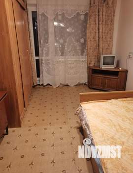 Студия квартира, на длительный срок, 56м2, 4/5 этаж