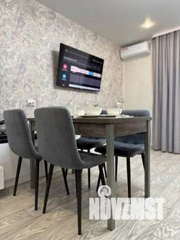 1-к квартира, посуточно, 37м2, 1/1 этаж