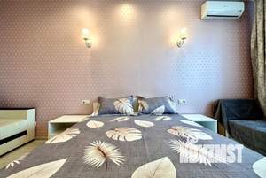 1-к квартира, посуточно, 50м2, 1/1 этаж