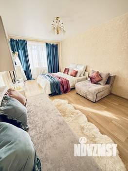 1-к квартира, посуточно, 35м2, 2/9 этаж