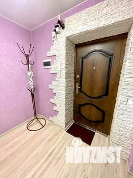 1-к квартира, посуточно, 52м2, 4/10 этаж