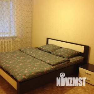 1-к квартира, посуточно, 50м2, 10/10 этаж