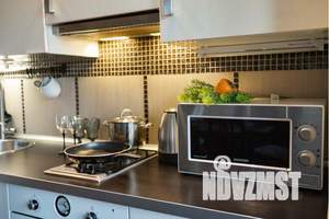 1-к квартира, посуточно, 50м2, 2/10 этаж