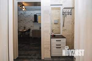 1-к квартира, посуточно, 40м2, 18/23 этаж