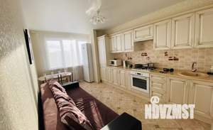 1-к квартира, посуточно, 50м2, 1/1 этаж