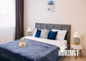 2-к квартира, посуточно, 45м2, 20/25 этаж