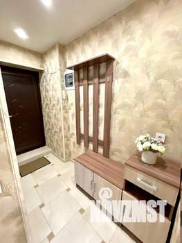 1-к квартира, посуточно, 35м2, 1/10 этаж