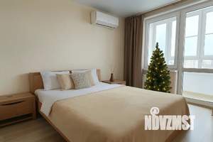 1-к квартира, посуточно, 42м2, 13/30 этаж