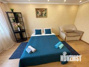 1-к квартира, посуточно, 37м2, 15/28 этаж