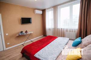 1-к квартира, посуточно, 50м2, 1/1 этаж