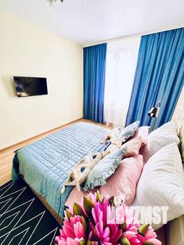 1-к квартира, посуточно, 50м2, 10/25 этаж