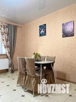 1-к квартира, посуточно, 55м2, 1/1 этаж