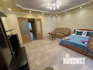 1-к квартира, посуточно, 76м2, 1/1 этаж