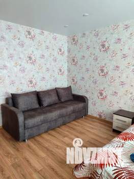 1-к квартира, посуточно, 35м2, 24/25 этаж