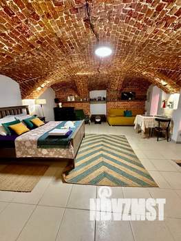 1-к квартира, посуточно, 42м2, 1/2 этаж