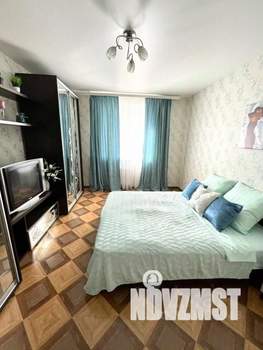 2-к квартира, посуточно, 80м2, 1/1 этаж