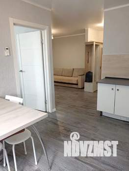 1-к квартира, посуточно, 45м2, 1/25 этаж