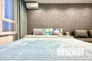 1-к квартира, посуточно, 35м2, 14/25 этаж