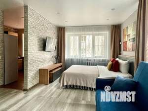 1-к квартира, посуточно, 33м2, 1/5 этаж