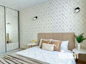 1-к квартира, посуточно, 40м2, 16/25 этаж