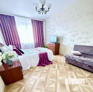 1-к квартира, посуточно, 50м2, 1/15 этаж