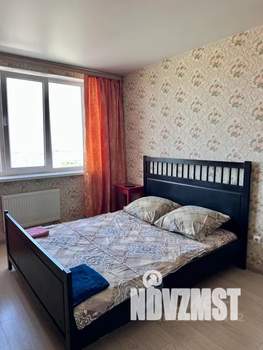 1-к квартира, посуточно, 40м2, 18/25 этаж