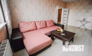 2-к квартира, посуточно, 50м2, 1/1 этаж