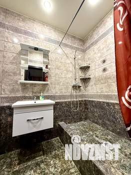 1-к квартира, посуточно, 38м2, 18/25 этаж