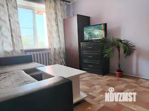1-к квартира, посуточно, 42м2, 4/10 этаж