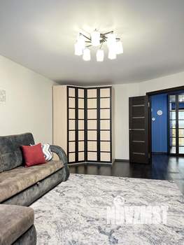 2-к квартира, посуточно, 82м2, 1/1 этаж