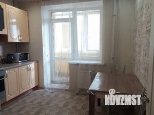 1-к квартира, посуточно, 42м2, 8/17 этаж