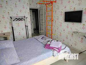 1-к квартира, посуточно, 40м2, 16/25 этаж