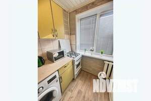 1-к квартира, посуточно, 40м2, 2/5 этаж