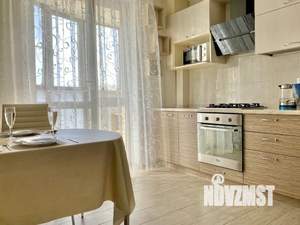 2-к квартира, посуточно, 65м2, 1/1 этаж
