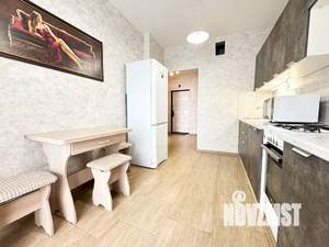 1-к квартира, посуточно, 40м2, 9/25 этаж