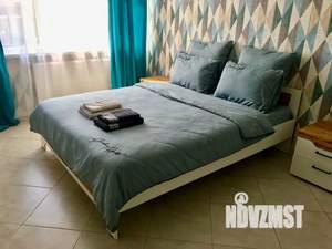 1-к квартира, посуточно, 42м2, 4/27 этаж